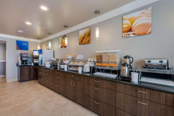 Comfort Inn Gilroy image 29