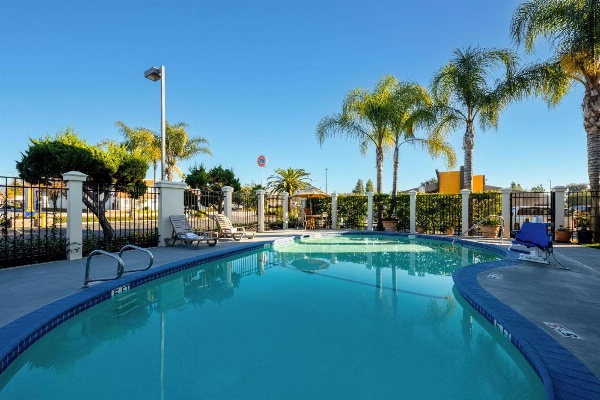 Comfort Inn Gilroy image 3